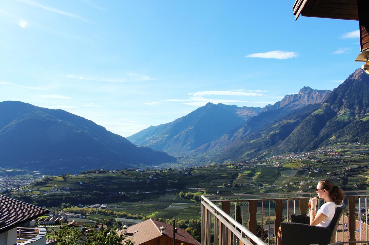 Schenna Garni Eden Bed & Breakfast 外观 照片