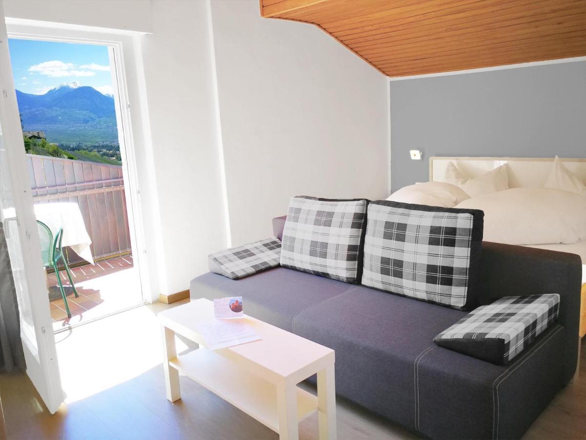 Schenna Garni Eden Bed & Breakfast 外观 照片